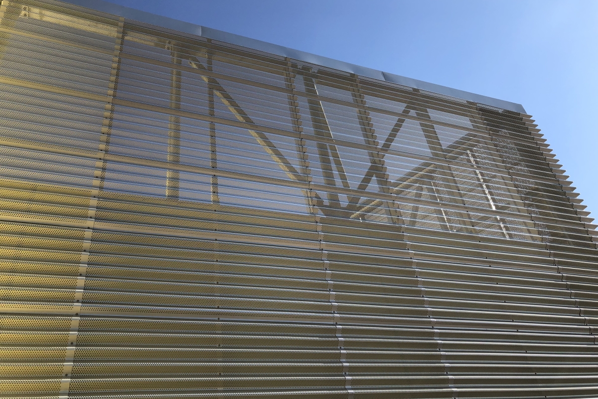 Custom Rooftop Screens